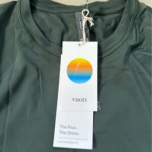 Vuori Viewpoint Performance Tee in Aspen Green